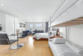 1 BR Flat Piccadilly Sleep 7 in London VR10